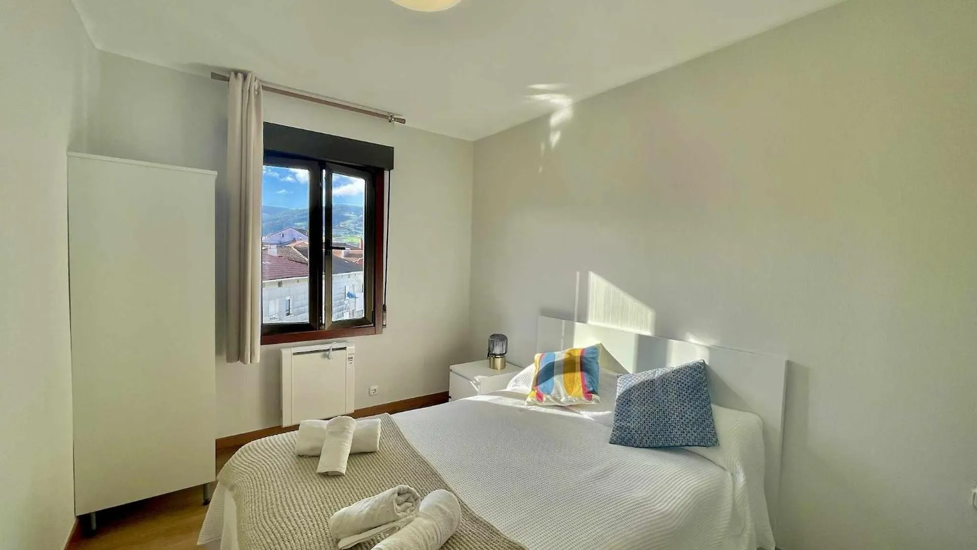 Ostadar Etxea Centrico Apartamento Reformado Бермео