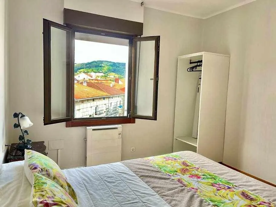 Ostadar Etxea Centrico Apartamento Reformado Бермео